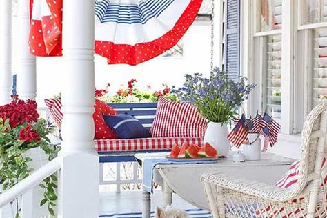 A Summer Patriotic Porch - 31 Daily Porch Bunting, Patriotic Picnic, Sitting On The Porch, Patriotic Porch, Summer Porch, Diy Outdoor Decor, July Ideas, Patriotic Decor, July Decor