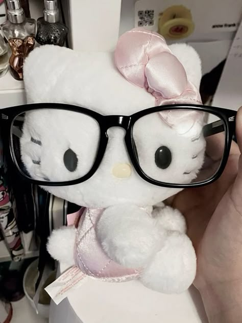 hello kittle aesthetic hello kitty pfp Hello Kitty Gc Pfp, Hello Kitty Wearing Glasses, Hello Kitty With Glasses Pfp, Hello Kitty Pictures Y2k, Hello Kitty Core Aesthetic, Hello Kitty Grills, Hello Kitty Profile Pic, Grunge Hello Kitty Pfp, Cute Hello Kitty Pfp