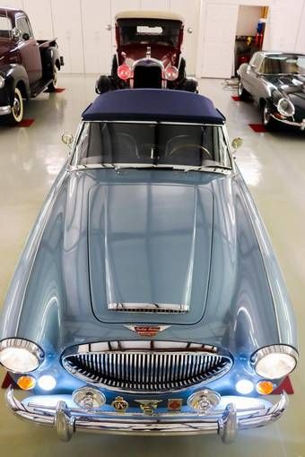 Austin Motors, Austin Healey 3000, Triumph Cars, British Motors, British Sports, British Sports Cars, Austin Healey, Classic Sports Cars, Vintage Bike