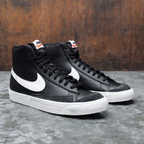 Nike Blazer Black, Nike Blazer Vintage, Tenis Converse, Estilo Cholo, Blazer Mid 77 Vintage, Nike Blazers, Nike Blazer Mid 77, Personal Image, Nike Blazer Mid