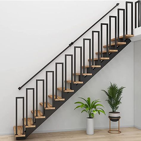 Iron Railings Outdoor, Indoor Stair Railing, Iron Staircase Railing, Stairs Outdoor, Indoor Stairs, Hand Railing, Indoor Railing, Interior Stair Railing, Staircase Interior Design