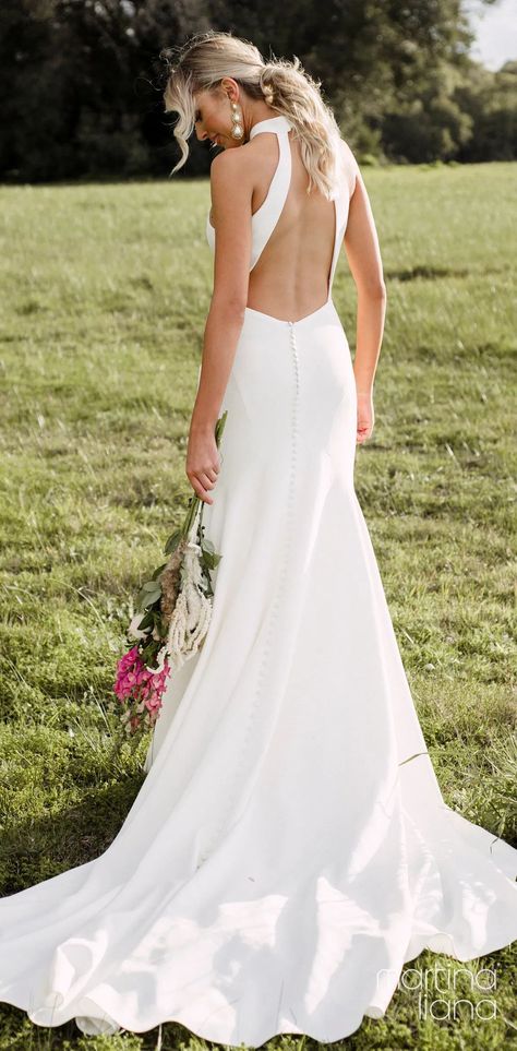 Simple and chic open back halter wedding dress | Mermaid style bridal gown with key hole back and high neck | Martina Liana Wedding Dress Spring 2020 | Red-Carpet-Worthy Bridal Gowns For The Modern Bride - Belle The Magazine | | See more gorgeous bridal gowns by clicking on the photo #weddingdress #bridalgown #wedding Wedding High Neck Dress, Elegant Wedding Dress High Neck, Classic Wedding Dress Backless, Halter Neck Low Back Wedding Dress, Wedding Sheath Dress, Wedding Dress Back Buttons, Simple High Neck Wedding Dress, Halter Low Back Wedding Dress, Halter Neck Wedding Dress Open Backs