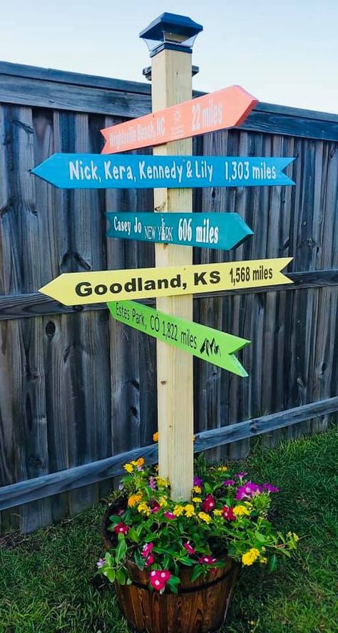 Garden Directional Signs, Wood Direction Signs Arrows, Arrow Directional Signs, Direction Post Sign, Family Directional Signs, Beach Directional Signs Diy, Directions Sign, Signs Pointing Different Directions, Diy Directional Signs