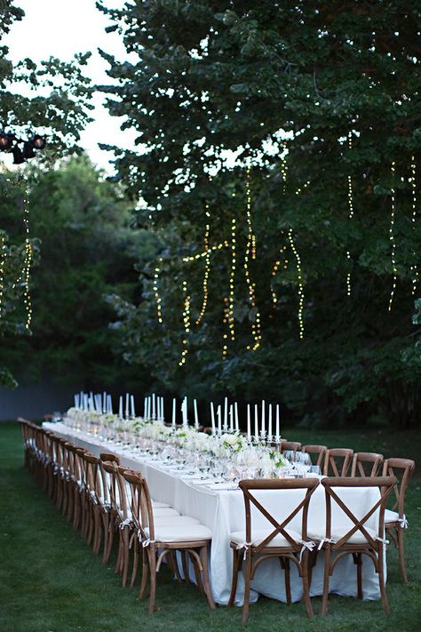 Outdoor Dinner Party, Outdoor Dinner Parties, Outdoor Dinner, Simple Dinner, Table Set Up, Wedding Outdoor, Long Table, Event Inspiration, Gwyneth Paltrow