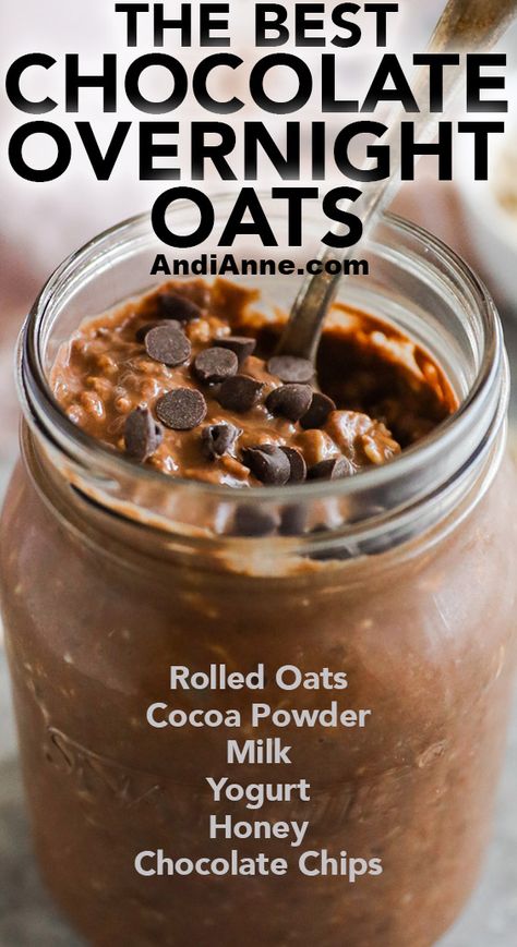 Chocolate overnight oats combine just a handful of healthy ingredients you likely already have in your pantry to make a fabulously simple, low-cost grab-and-go breakfast. Midweek Recipes, Cocoa Powder Chocolate, Rolled Oats Recipe, Decadent Breakfast, Overnight Oats Recipe Easy, Oats Milk, Oats Recipes Breakfast, Best Overnight Oats Recipe, Blueberry Overnight Oats