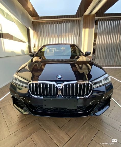 Car Obsession, Luxury Vehicles, Car Goals, New Bmw, Pretty Cars, Beautiful Cars, Coffee Break, All Brands, Luxury Cars