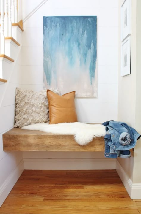 DIY Floating Bench + Abstract Art Diy Floating Bench, Floating Bench, Window Seat Kitchen, Farmhouse Mudroom, City Farmhouse, Diy Home Decor For Apartments, Stair Case, Bench Designs, Mudroom Bench