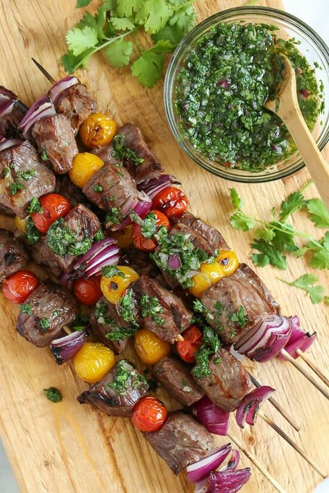 Steak Kebabs, Steak Kabobs, Beef Kabobs, Doner Kebab, Pan Seared Salmon, Grilled Beef, Backpacking Food, Skinny Taste Recipes, Grilled Steak