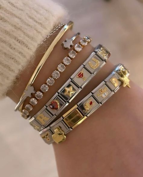 Nomination Bracelet, Italian Charm Bracelets, Italian Bracelet, Italian Charms, Bracelets Ideas, Jewelry Accessories Ideas, Dope Jewelry, Charms Bracelet, Classy Jewelry