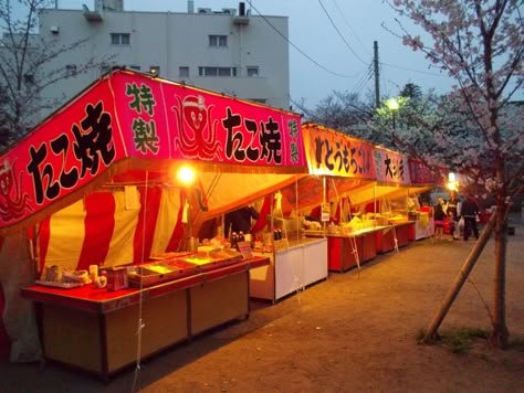 Festival Set Up Ideas, Kieran Aesthetic, Meet Me At Our Spot, Weekend Market, Japanese Summer, Food Stand, Japanese Festival, Korean Restaurant, Set Up Ideas