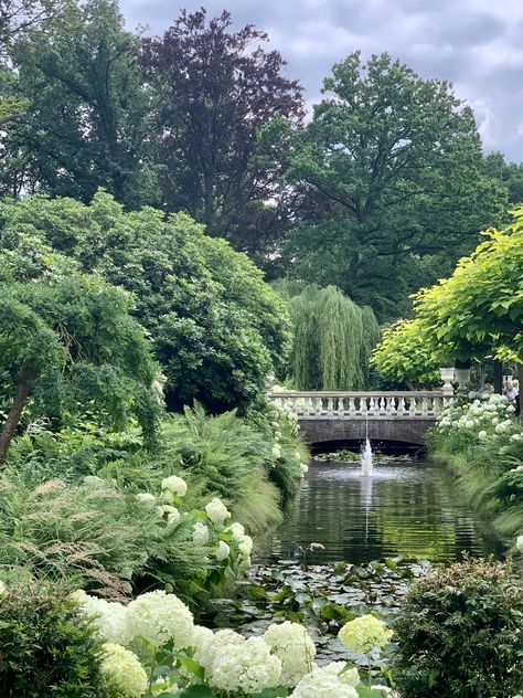 Castle Aesthetic, Ethereal Aesthetic, A Bridge, Nature Aesthetic, Pretty Places, Green Aesthetic, Fantasy Landscape, Dream Garden, Fantasy World