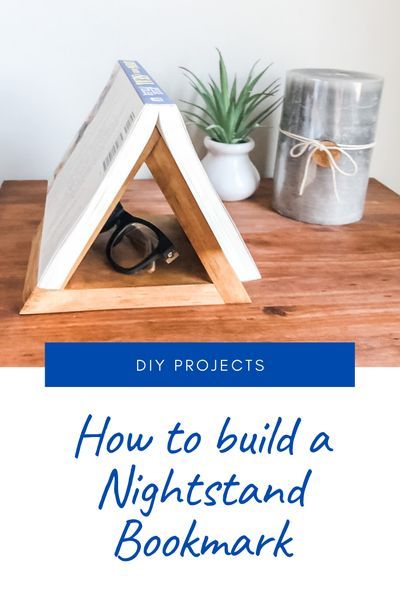 Build A Nightstand, Diy Book Holder, Diy Wood Books, Diy Book Stand, Wood Book Stand, Wooden Book Stand, Diy Nightstand, Wood Projects That Sell, Cool Wood Projects