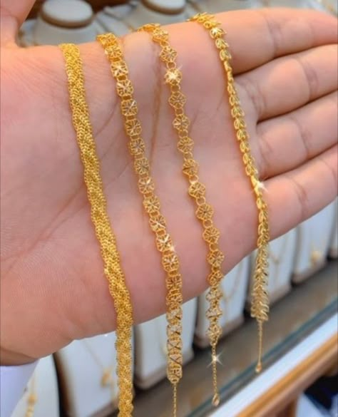 Gold Inspo, Unique Gold Jewelry, Unique Gold Jewelry Designs, Gold Jewelry Designs, Gold Jewels Design, New Gold Jewellery Designs, Modern Gold Jewelry, Gold Jewellry, Real Gold Jewelry