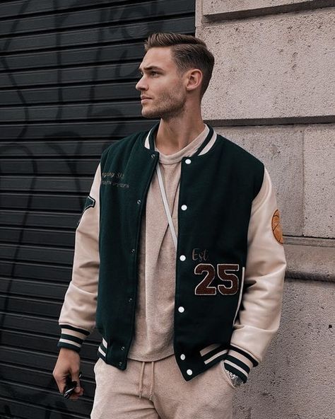 Letterman Jacket Outfit, Varsity Outfit, Green Varsity Jacket, Michael Crist, Baseball Jacket Outfit, Varsity Jacket Outfit, Mens Outwear, Baseball Jacket Men, College Jackets