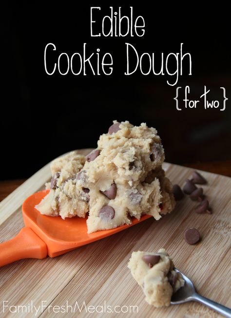 Edible Cookie Dough Recipe For Two, Cookie Dough Vegan, Edible Cookie Dough Recipe, Recipe For Two, Cookie Dough Recipe, Quick Treats, Family Fresh Meals, Dough Recipes, Pumpkin Chocolate Chip Cookies