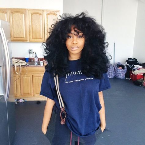 Big Hair Don't Care | Sza's Best Hair Looks (And How To Get Them) http://voiceofhair.com/big-hair-dont-care-szas-best-hair-looks-and-how-to-get-them/ Sza Hair, Long Black Hair, Big Hair, Natural Hairstyles, Long Black, Healthy Hair, Hair Goals, Hair Nails, Beautiful Hair