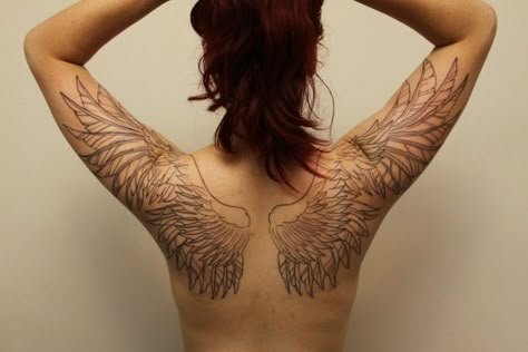 Angel Wings Tattoo Shoulder, Wing Tattoo On Shoulder, Angel Wings Tattoo On Back, Wing Tattoos On Back, Alas Tattoo, Tattoo Son, Tattoos On Back, Wing Tattoos, Wing Tattoo Designs