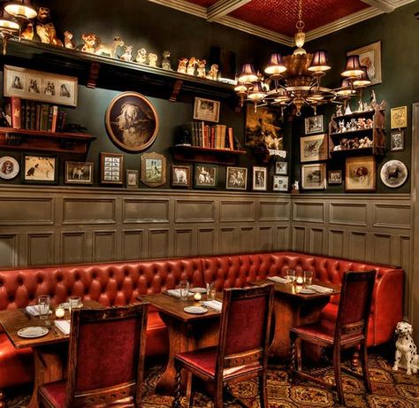 Know All About Pub Decoration: 30 Ideas Irish Pub Interior, Irish Pub Decor, Pub Interior Design, Bar Deco, Pub Interior, Pub Design, Home Pub, The Dandelion, British Pub