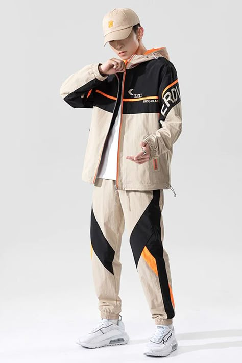 Sportwear Outfit, Sports Wear Outfits, Jacky Chan, Mens Tracksuit Set, Winter Camo, Unique Streetwear, Tracksuit Men, Mens Jogger Pants, Track Suit Men