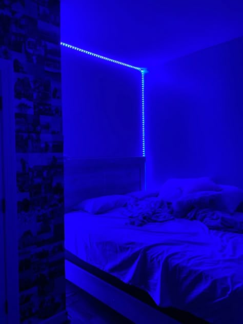 Blue Led Bedroom Aesthetic, Neon Blue Bedroom, Blue Led Room, Royal Blue Bedrooms, Royal Bedroom Design, Girls Bedroom Themes, Mens Bedroom Decor, White Room Decor, Teen Girl Room Decor