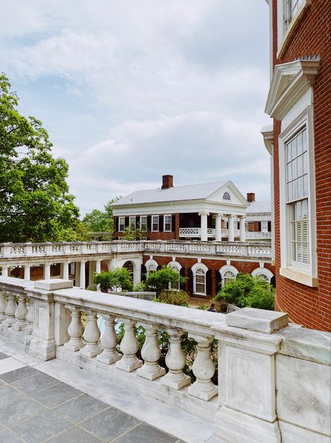 Uva Campus Aesthetic, Uva Gameday, University Of Virginia Aesthetic, Uva Aesthetic, Uva Dorm, Uva Graduation, Uva University Of Virginia, Campus Aesthetic, College Vibes