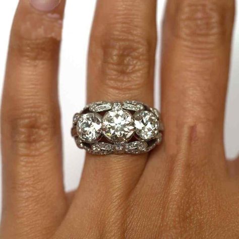 Antique Engagement Ring Art Deco, Edwardian Engagement Ring, Edwardian Ring, Ring Three Stone, Diamond Engagement Rings Vintage, Vintage Diamond Rings, Art Deco Engagement, Three Stone Engagement, Deco Engagement Ring