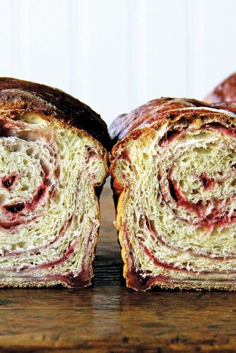 Strawberry Swirl No-Knead Brioche Recipe Yeast Bread Rolls, Bread Yeast, Brioche Recipe, Swirl Bread, Strawberry Bread, Small Batch Baking, Swirled Bread, Bread Sweet, Knead Bread