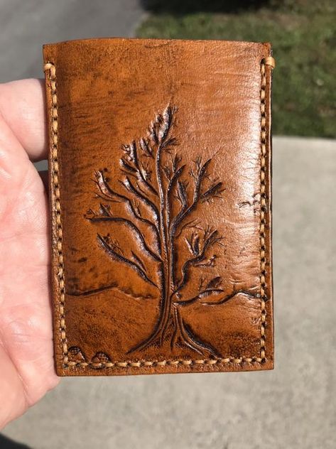 Leather Working Patterns, Leather Tooling Patterns, Tooling Patterns, Small Leather Wallet, Engraved Wallet, Horse Equipment, Business Card Cases, Leather Carving, Leather Key Fobs