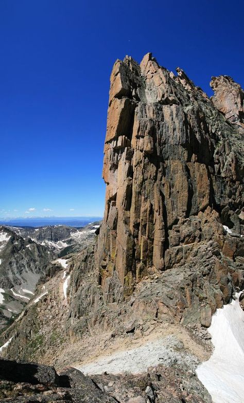 The rocky cliff of Powell Peak in Rocky Mountain National Park. Background I Phone, Aesthetic Wallpaper Landscape, Mountain Texture, Rocky Cliff, Native American Proverb, Native American Wisdom, Scenery Pictures, Deco Art, Landscape Scenery