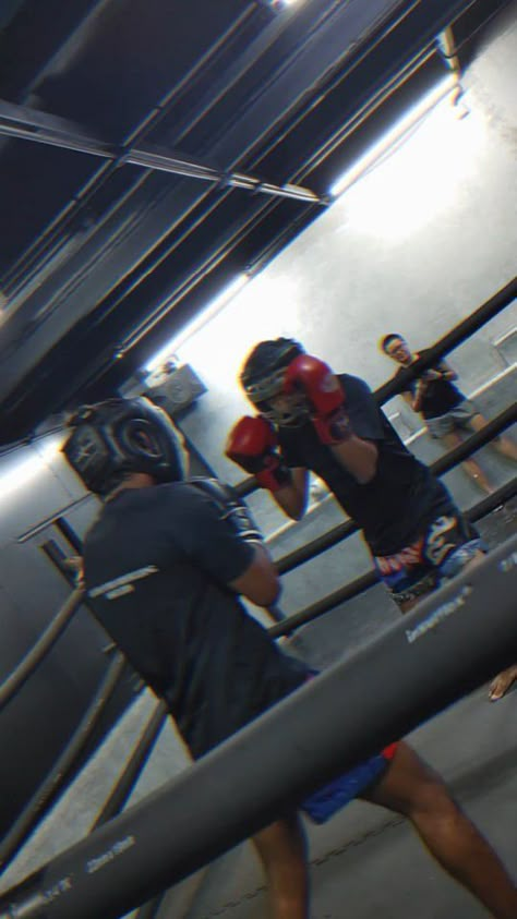 Badcave Training Facility Sparring Aesthetic, Boxe Aesthetic, Muay Thai Aesthetic, Boxing Aesthetic, Boxing Sparring, Muay Thai Gym, Boxer Aesthetic, Box Aesthetic, Gym Facilities