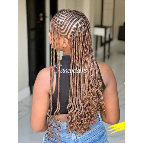 Half Way Cornrows Hairstyles, Braids Colours For Black Women, Hairstyles With Braids Half Up Half Down, Half Up Half Down Cornrows Braids, Half Lemonade Braids, Half Lemonade Braids Half Box Braids, Braids Half Up Half Down, Half Cornrows Half Braids, Half Cornrows Half Knotless Braids