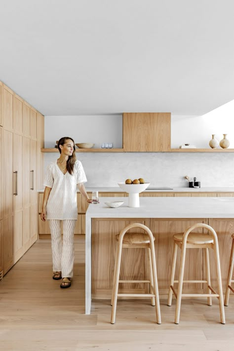 Timber Benchtop, Modern Coastal Kitchen, Japandi Kitchen, Scandi Kitchen, Timber Kitchen, Timber Shelves, Kitchen 2022, 1970s Home, Mcm House