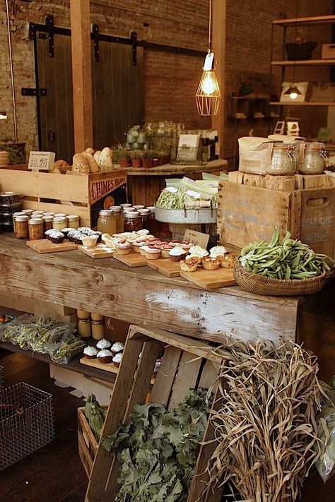 Farmers Market Display, Bakery Display, Farm Store, Market Displays, Farm Shop, Bakery Shop, Farm Stand, Outdoor Market, Food Display