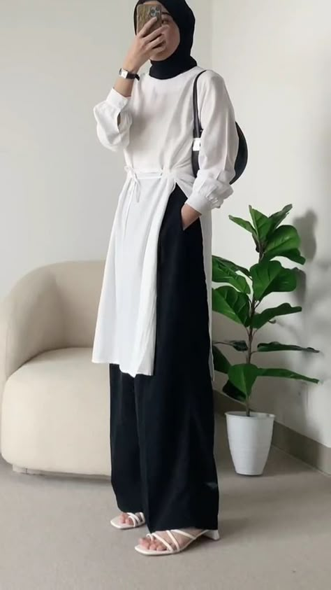 Muslimah Fashion Casual, Rok Outfit, Hijab Fashion Summer, Stile Hijab, Muslim Outfits Casual, Hijab Style Casual, Hijabi Fashion Casual, Mode Abaya, Modest Dresses Casual