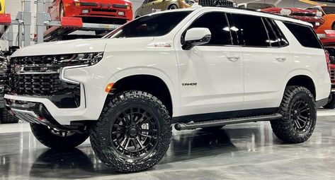 White Tahoe Blacked Out, 2023 Tahoe Z71, 2022 Chevy Tahoe Z71, 2023 Chevy Suburban, Chevy Suv Tahoe, 2022 Tahoe, 2023 Chevy Tahoe, Z71 Tahoe, Tahoe Suv