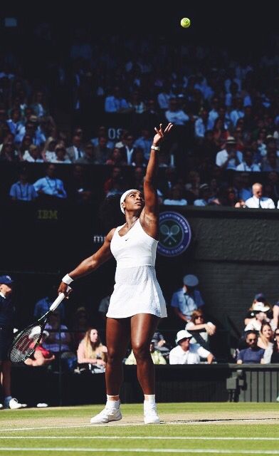 Serena Williams / Wimbledon Final 2015 Serena Williams Wallpaper, Venus Williams Tennis Outfits, Serina Williams, Serena Williams Wimbledon, Serena Williams Tennis Quotes, Tennis Serena Williams, Serena Williams Black And White, Serena Williams Tennis, Serena Williams Us Open 2022