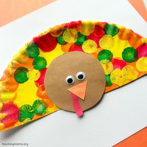 Paper Plate Turkey Craft Plate Turkey Craft, Paper Plate Turkey, Thanksgiving Food Crafts, Turkey Activity, Turkey Plates, Preschool Christmas Activities, Thanksgiving Crafts Preschool, Thanksgiving Paper, Thanksgiving Activities For Kids