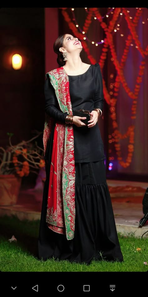 Sharara Style, Sajal Ahad, Afghani Dress, Sajal Aly, Shadi Dresses, Party Wears, Adorable Dresses, Pakistani Formal Dresses, Sajal Ali