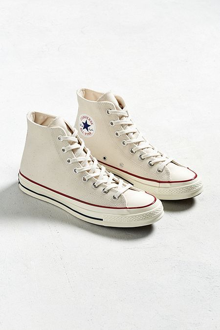 Chuck Taylor High Tops, Cream Converse, Converse Style Women, Cute Converse, Nike Boots, Dr Shoes, Custom Nike Shoes, Sneakers Converse, Converse Style