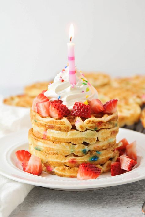 These birthday cake waffles are so delicious, easy to make, and perfect for a special birthday breakfast! Birthday Cake Waffles, Kids Birthday Breakfast, Cake Waffles, Raspberry Lemon Cakes, Birthday Pancakes, Birthday Morning, Waffle Cake, Homemade Birthday Cakes, Birthday Breakfast