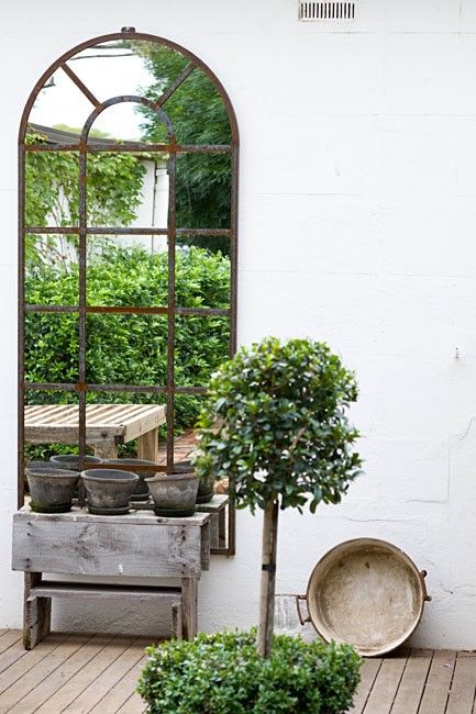 Mirrors in the Garden-great for a small space!!!!                                                                                                                                                     Más Mirrors In The Garden, Architectural Mirror, Mirror Collection, Small Garden Ideas, Garden Mirrors, Outdoor Mirror, Walled Garden, Have Inspiration, Garden Studio