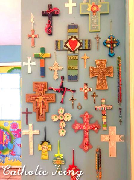 Decorative Crosses, Crosses Diy, Diy Wall Cross, Wall Of Crosses Ideas, Diy Crosses, Cross On Wall, Crosses Decor On Wall, Cross Art For Kids, Cross Wall