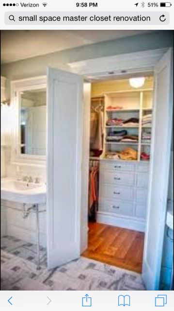 Love the double door to the walk-in closet off of the bathroom! Master bathroom/closet inspiration! Small Master Closet, Bedroom Decorate, Master Closet Design, Bedroom Closet Doors, Master Bath And Closet, Casa Clean, Walking Closet, Closet And Bathroom, Ensuite Bedroom