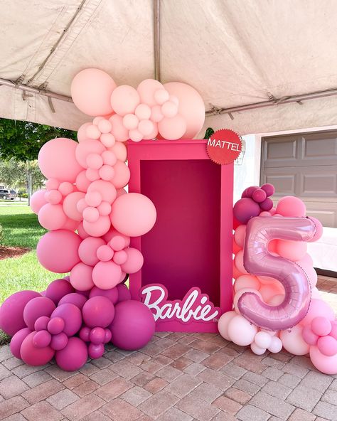 C’mon Barbie Let’s Go Party!🎶✨ #barbie #barbietheme #barbiebox #barbieballoons #barbieballoongarland #barbiethemecake #barbiethemeparty #barbieboxprop #bocaraton #wellington #pga #jupiter #jupitermoms Barbie Dance Birthday Party, Barbie Bday Decor, 4th Birthday Barbie Party Decor, 4 Year Birthday Party Barbie, Barbie Birthday Balloons, Barbie Princess Party, Barbie Dance Party, Barbie Balloon Decorations, Barbie Birthday Decor