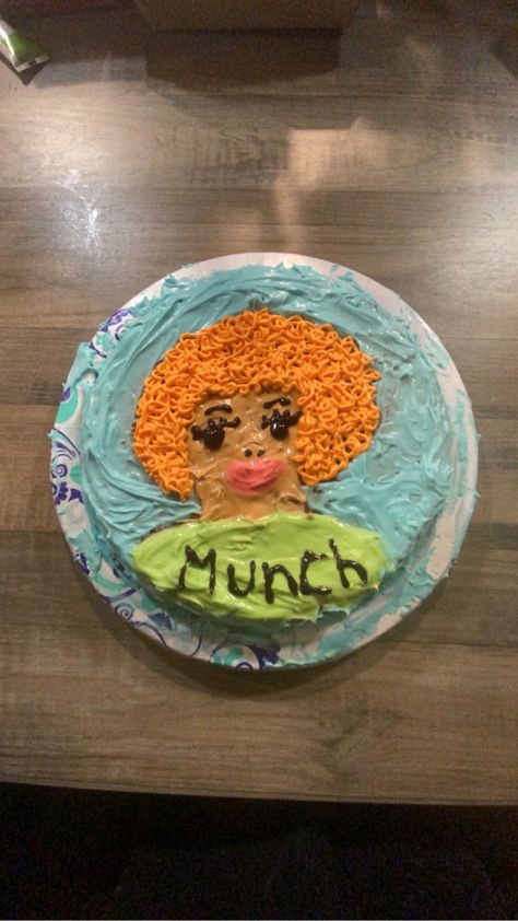 #cake #design #munch Cute Cakes To Make With Friends, Cake Decorating Funny Ideas, Cakes To Make With Friends Funny, Silly Cake Designs, Cake To Make With Friends, Fun Cakes To Make With Friends, Cake Decorating Ideas Funny, Cake Inspo Funny, Silly Cake Ideas