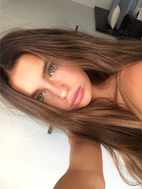 Sophi Knight Instagram, Sophi Knight Aesthetic, Sophi Knight, Sophie Knight, Ella Sommers, Shatter Me Aesthetic, Glow Up Project, Face Claims For Dr, Sky Blue Eyes