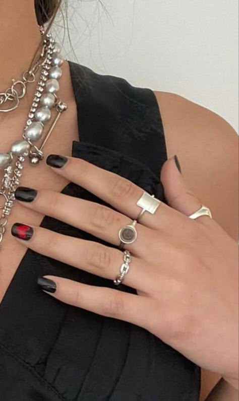 Cartier Love Ring, Hand Bracelet, Cartier Love, Lily Rose, Funky Nails, Celebrity Art, Little Mix, Cartier Love Bracelet, Olivia Rodrigo