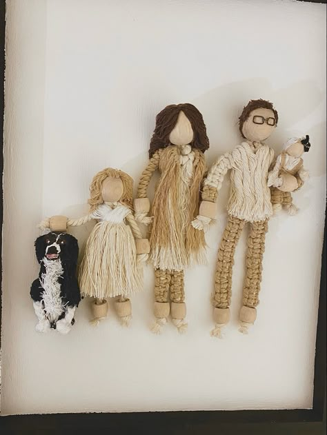 Macrame Family Portrait Dogs Custom Fiber Art Macrame Doll Family, Macrame Family Dolls, Doll Macrame, Macrame Family, Bead Dolls, Macrame Dolls, Macrame Doll, Macrame Dream Catcher, Wool Dolls