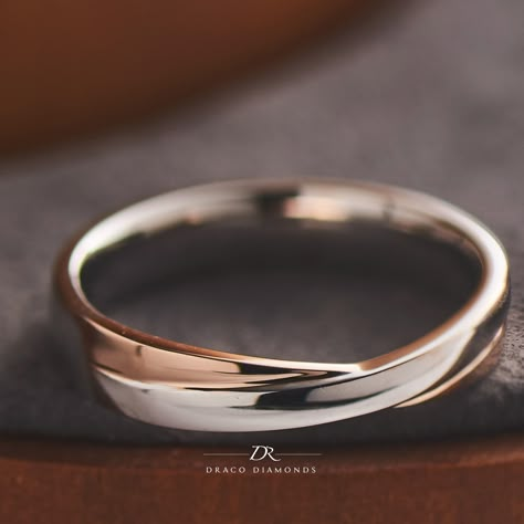 The duo-toned rings in white and rose gold gives a layering effect of multiple rings worn together.⁣⁠ ⁣So to give them a more dynamic look and feel. Such a timeless and elegant pair of wedding bands!⁣⁠ Two Tone Wedding Band, Birthday Cake Alternatives, Elegant Birthday Invitations, Cake Alternatives, Men Wedding Band, Double Wedding Rings, Multiple Rings, Wedding Day Ideas, Hand Rings