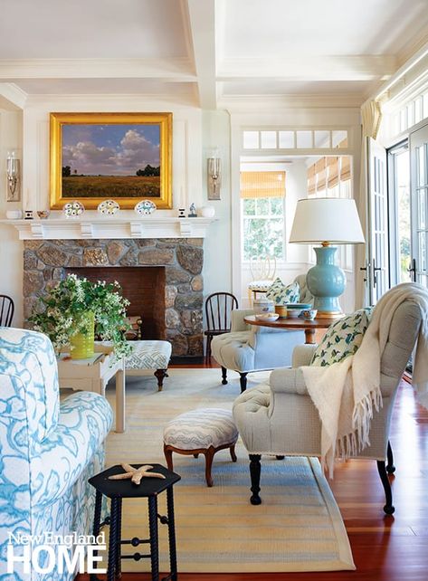 One Essential Decor Element You Probably Need More of In Your Home - The Inspired Room Patrick Ahearn Architect, Room Revamp, Glam Pad, Coastal Dining, Shingle Style Homes, Cape House, Cape Cod House, New England Homes, Cottage Ideas